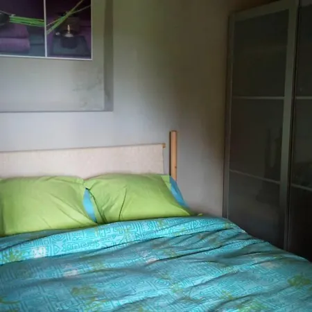 Beautiful With Pool: 8 Pers