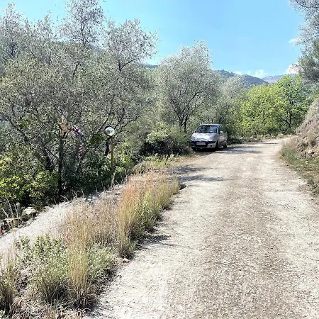 Beautiful With Pool: 8 Pers Σπίτι διακοπών Isolabona