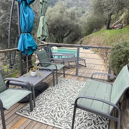 Σπίτι διακοπών Beautiful With Pool: 8 Pers Isolabona