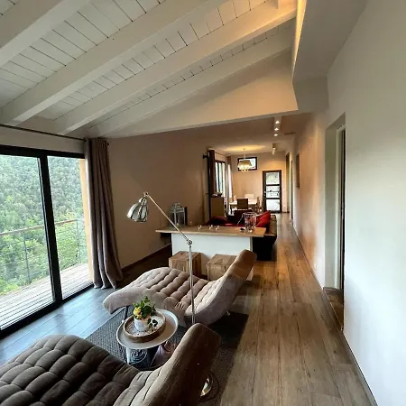 Beautiful With Pool: 8 Pers Nyaraló