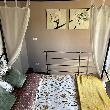 Beautiful With Pool: 8 Pers Isolabona