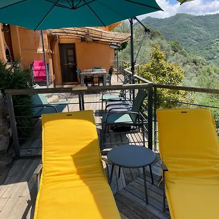 Beautiful With Pool: 8 Pers * Isolabona