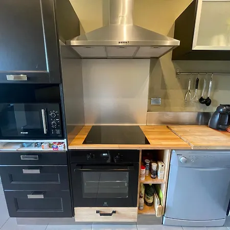 Beautiful With Pool: 8 Pers Feriehus *