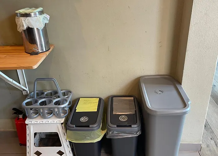 Beautiful With Pool: 8 Pers * Isolabona