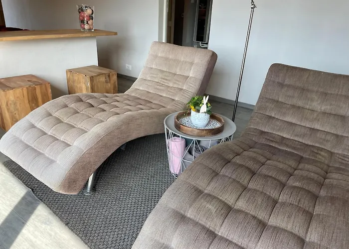 Beautiful With Pool: 8 Pers * Isolabona